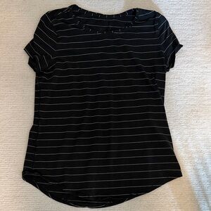 Lululemon Black Striped Women's Short Sleeve Top